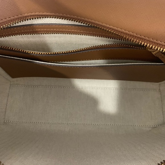 NWT Tory Burch EMERSON SMALL TOTE - Picture 5 of 5